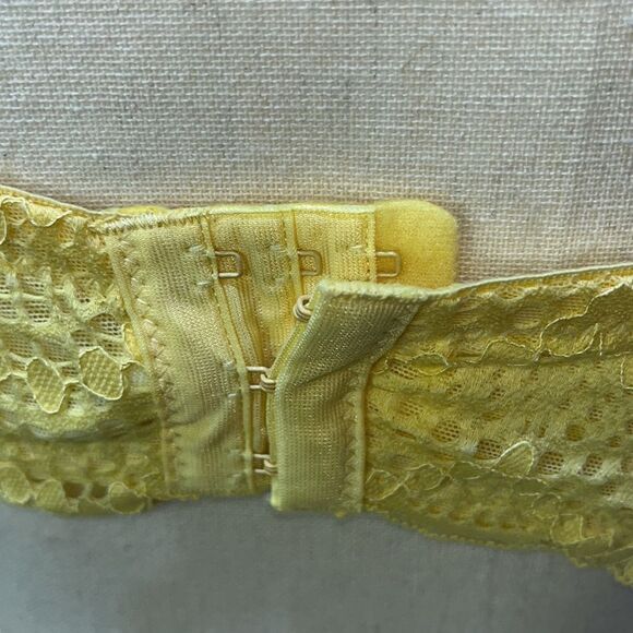 Ashley Stewart Convertible Lace Underwire Bra - Picture 10 of 14